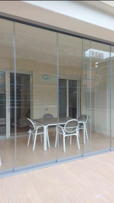 Monolocale Nuova Costruzione Con Giardino Apartamento Roma