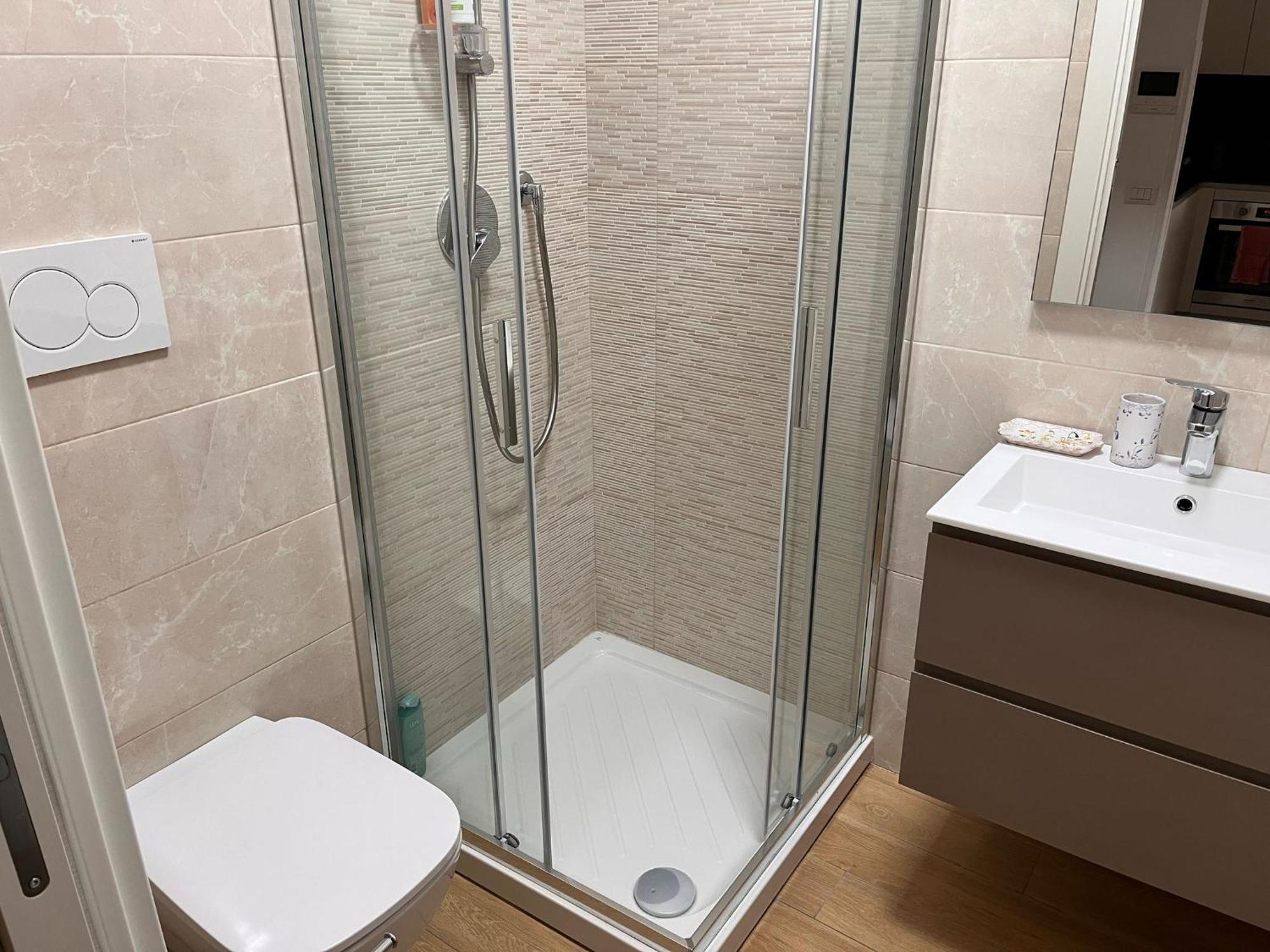Apartamento Monolocale Nuova Costruzione Con Giardino *